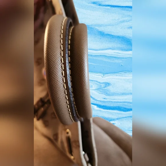 Dooney & Bourke Signature Tulip Tassel Monogram Tote. EUC - Picture 12 of 17